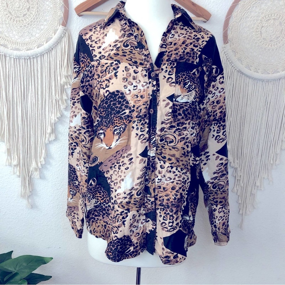 Vintage leopard print silk long sleeve small blouse